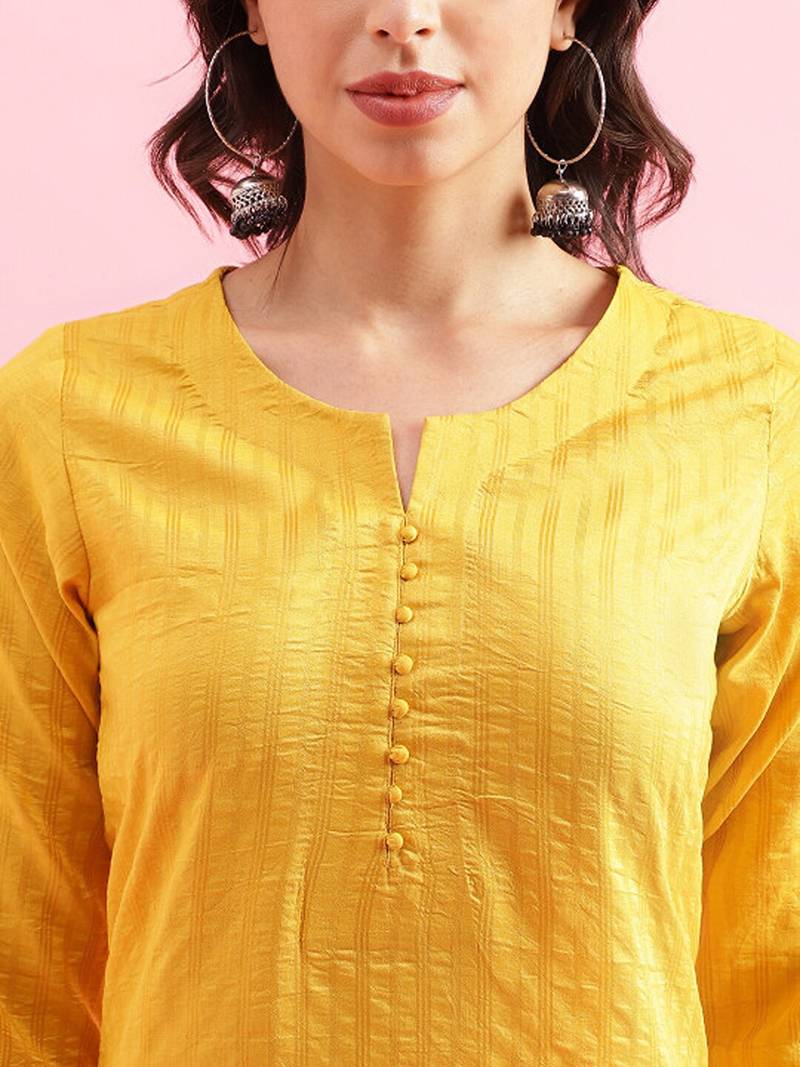 Striped straight kurta with trousers