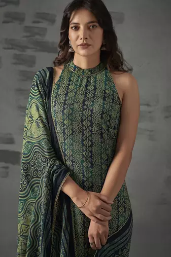 Blue floral printed halter neck straight kurta with trousers & dupatta