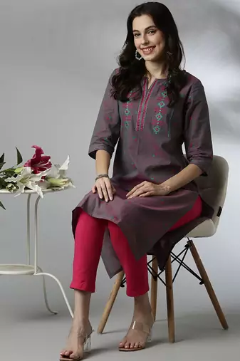 Floral embroidered thread work kurta