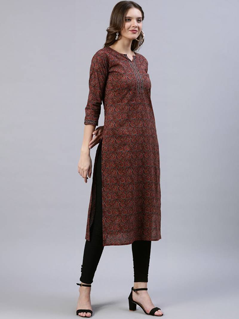Maroon & navy blue ethnic motifs printed straight kurta
