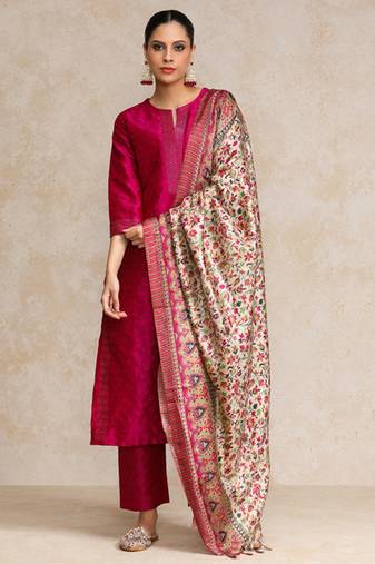 Pink zari work textured kurta with trouser and printed dupatta