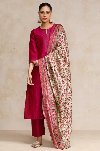 Pink zari work textured kurta with trouser and printed dupatta