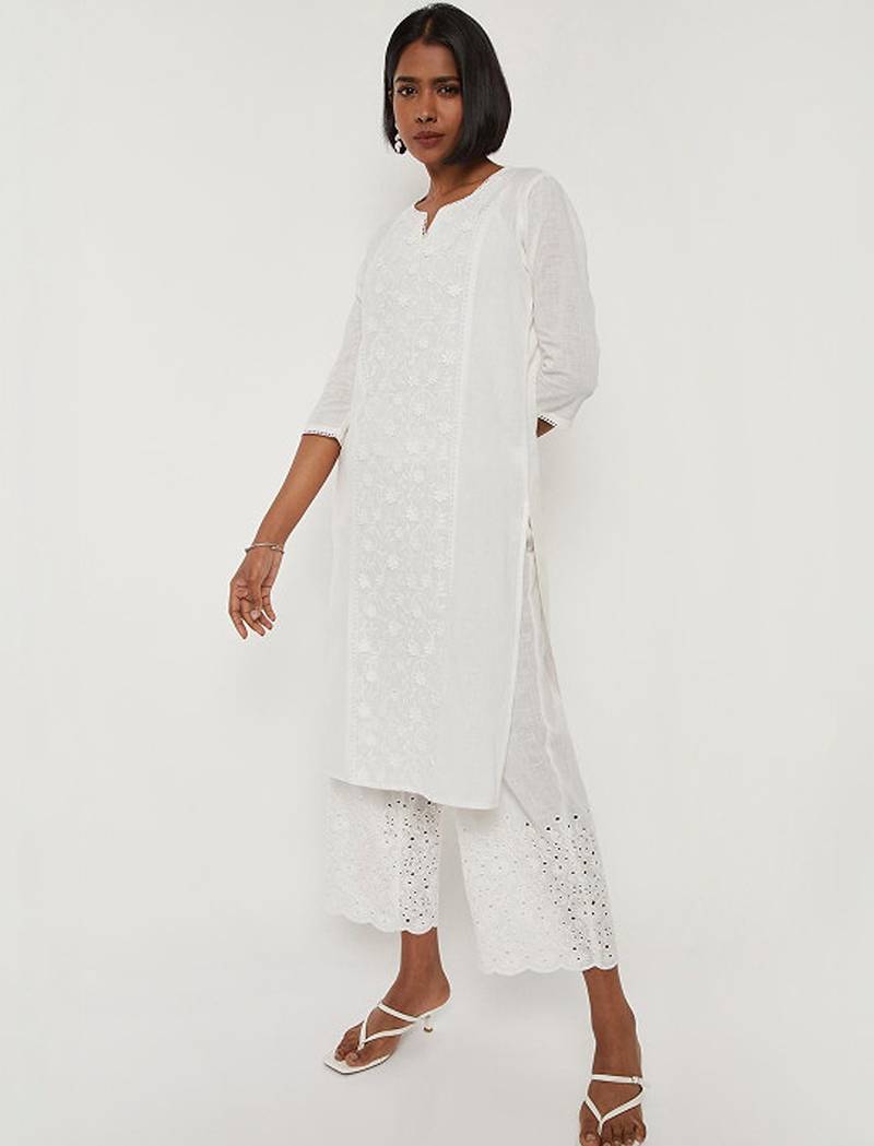 Ethnic motifs embroidered chikankari white romance kurta