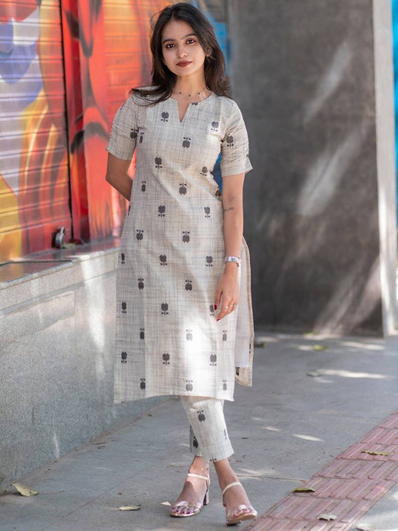 Floral printed notch neck straight kurta with trousers