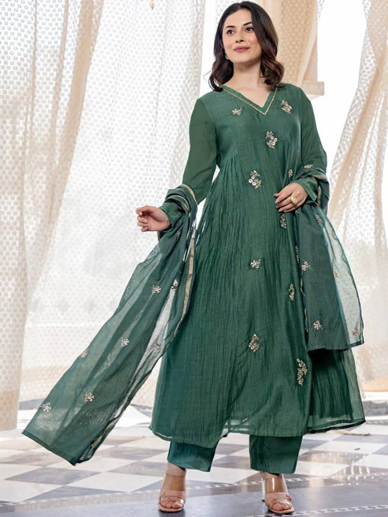 Ethnic motifs embroidered panelled thread work pure cotton kurta with trousers & with dupatta