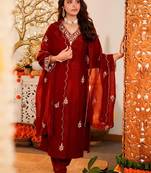 Embroidered regular kurta with trousers & with dupatta