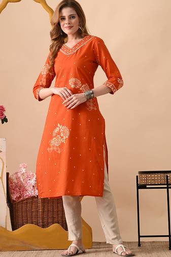 Floral printed v-neck regular sleeves kurta