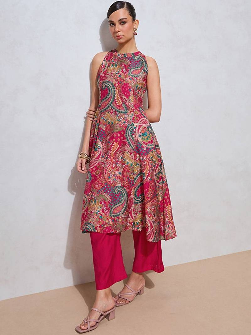 Printed kurta with pyjamas