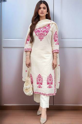 Ethnic motifs embroidered regular thread work kurta with trousers & with dupatta