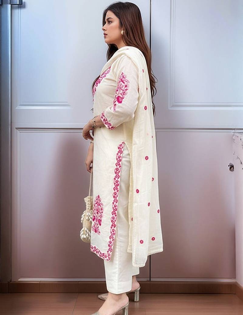 Ethnic motifs embroidered regular thread work kurta with trousers & with dupatta