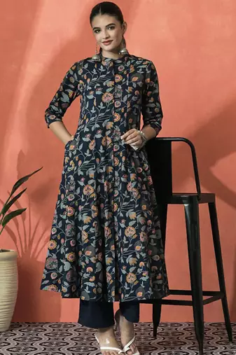 Floral printed mandarin collar panelled pure cotton a-line kurta