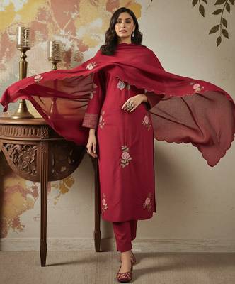 Elegant chanderi silk kurta pant set with embroidered dupattaethnic wear for women 1