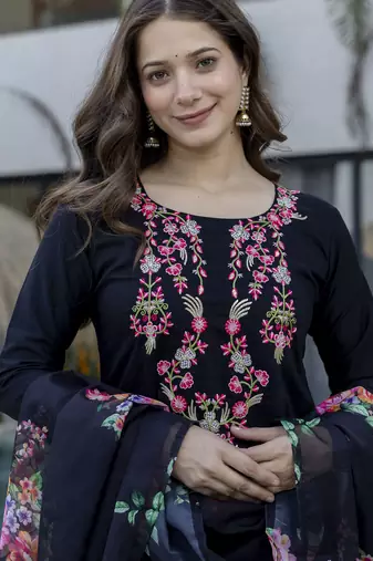  d chinon kurta pant set with embroidery & printed tebby silk dupatta