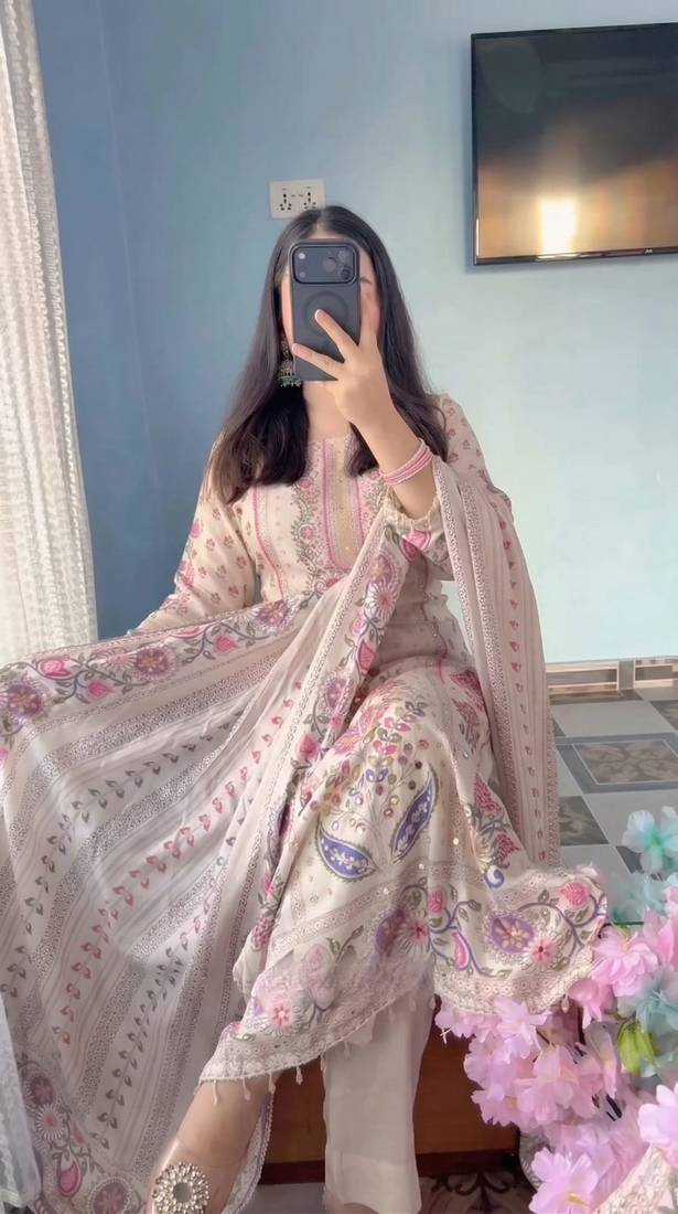 Plus size maslin kurta set with aari embroidery & mirror work – designer ethnic suit with dupatta for women