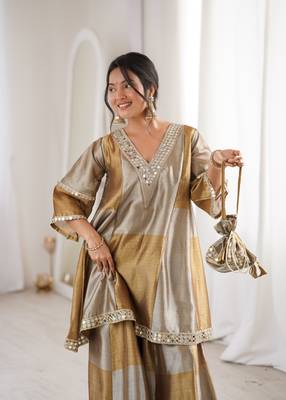 Readymade two-tone top-bottom set with mirror work & batwa 4