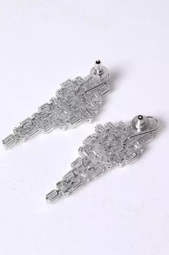 Silver alloy zelda diamond earrings