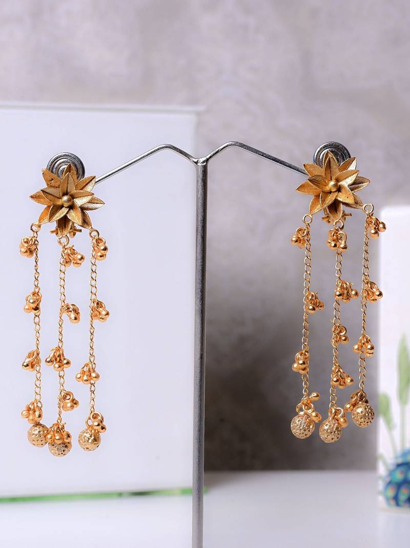 Gold alloy vamika fusion earrings