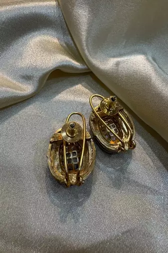 Gold alloy meena polki studs