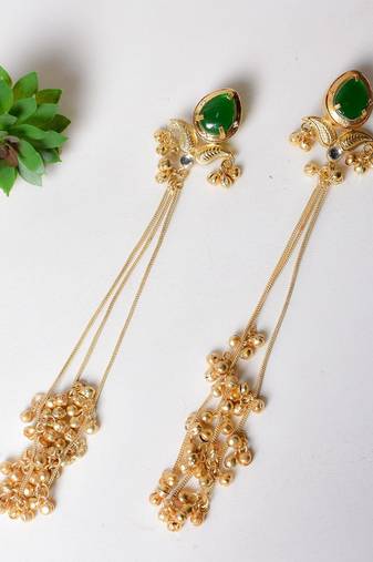 Gold alloy inayata fusion earrings  emerald