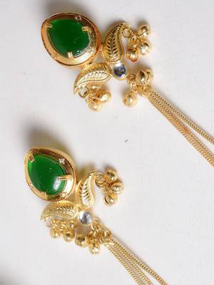 Gold alloy inayata fusion earrings  emerald 2
