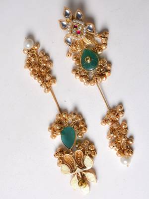 Gold alloy foolwati fusion earrings 3