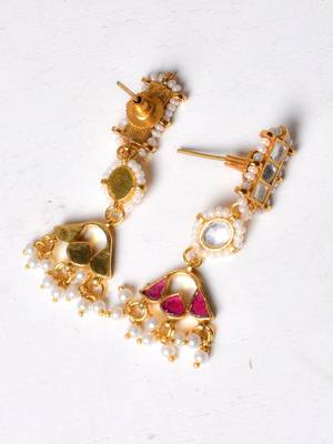 Gold alloy itika kundan earrings 2