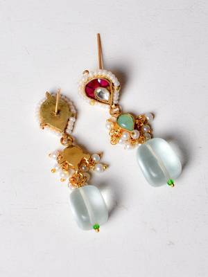 Gold alloy falguni kundan earrings 3