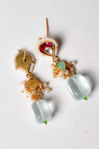 Gold alloy falguni kundan earrings