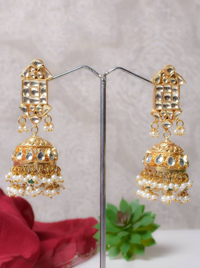 Gold alloy chanchala kundan jhumka earrings