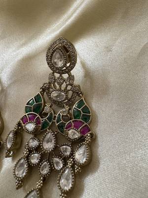 Gold alloy vama polki earrings 5