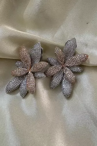 Silver alloy jessica diamond dangler earrings