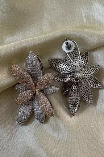 Silver alloy jessica diamond dangler earrings