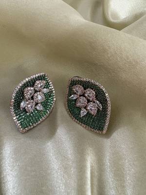 Gold alloy amelia stud earrings  emerald 2