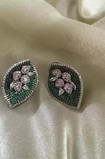 Gold alloy amelia stud earrings  emerald