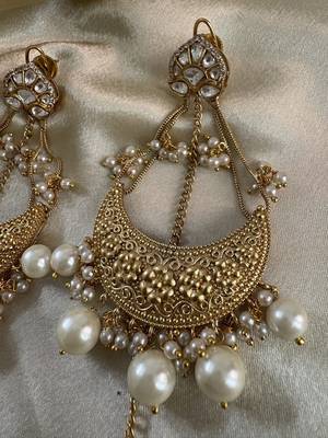 Gold alloy ishqiya chandbali earrings  pearls 1