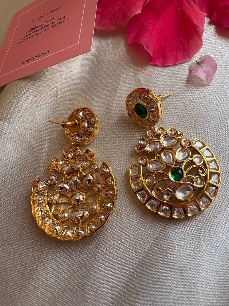 Gold alloy rudra polki chandbali