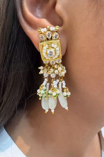 Gold alloy sri kundan earrings