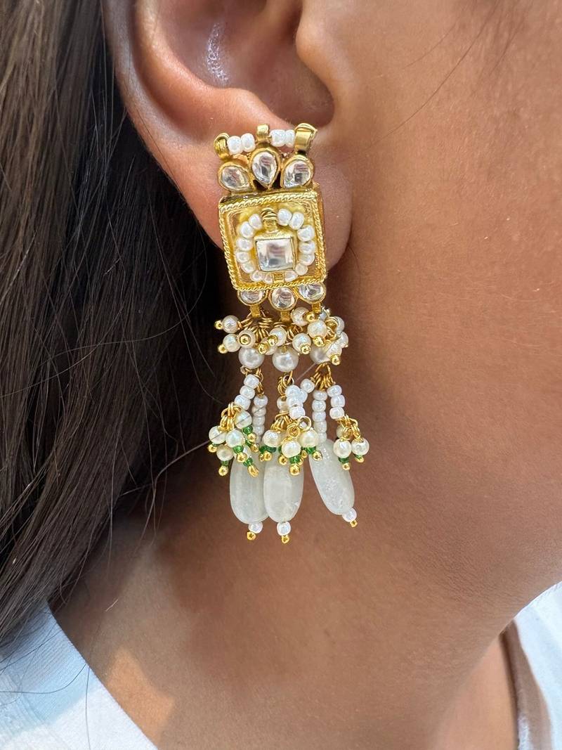 Gold alloy sri kundan earrings