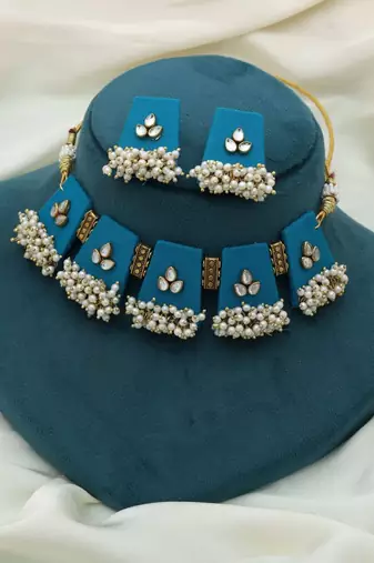 firozi metallic work alloy choker necklace set