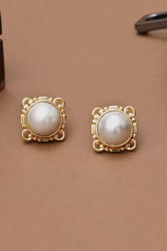 white brass studs with pearl frame design