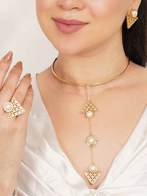 golden brass necklace set with pearl geometric design 4