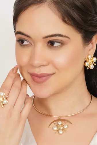 gold brass necklace set with pearl crescent design