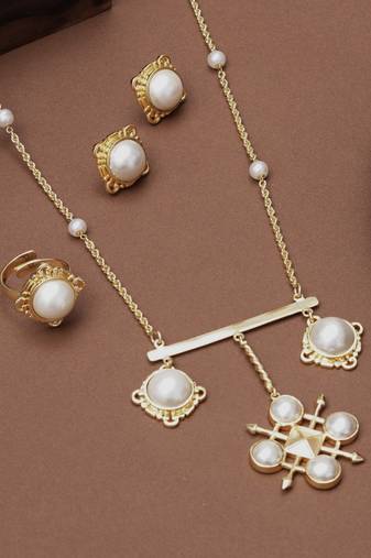 gold brass necklace set with pearl compass design