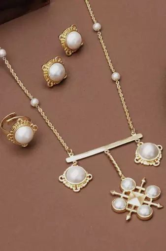 gold brass necklace set with pearl compass design