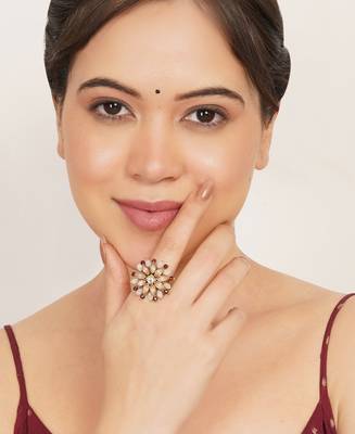 blush alloy ring with kundan floral design 2