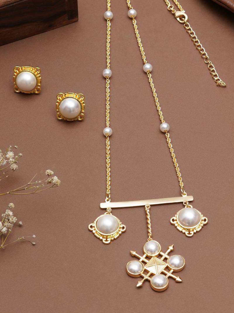 golden brass necklace set with pearl drop pendant