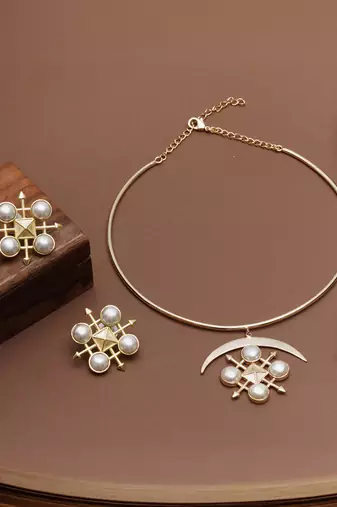 golden brass necklace set with pearl crescent work