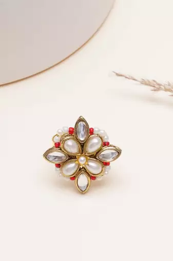gold alloy ring with kundan pearl floral work