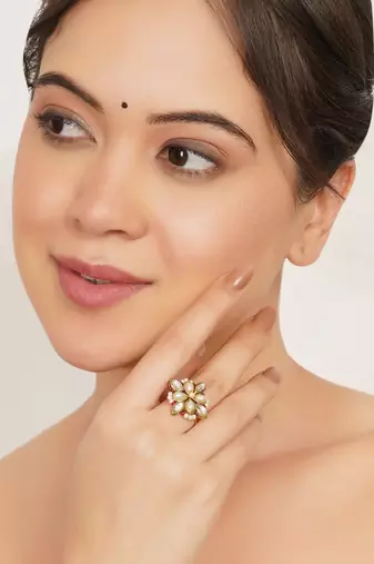 gold alloy ring with kundan pearl floral work