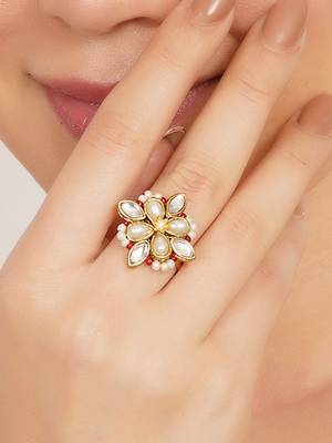 gold alloy ring with kundan pearl floral work 5